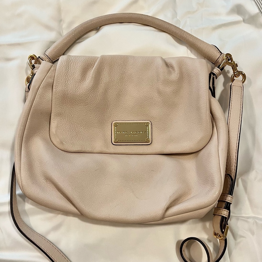 Marc Jacob’s blush pink handbag with gold hardware